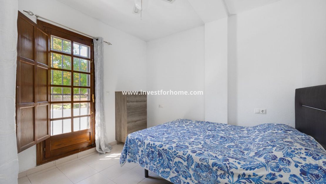 Försäljning - Bungalow - Torrevieja - El Acequión - Los Náufragos