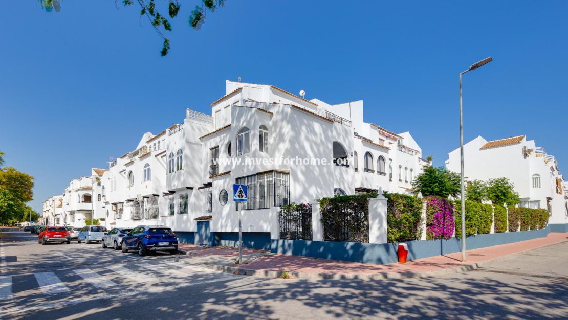 Försäljning - Bungalow - Torrevieja - El Acequión - Los Náufragos