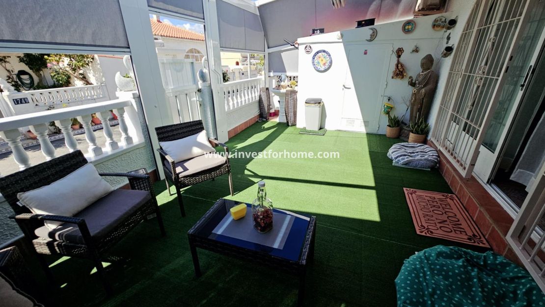 Försäljning - Bungalow - Torrevieja - La Siesta - El Salado - Torreta