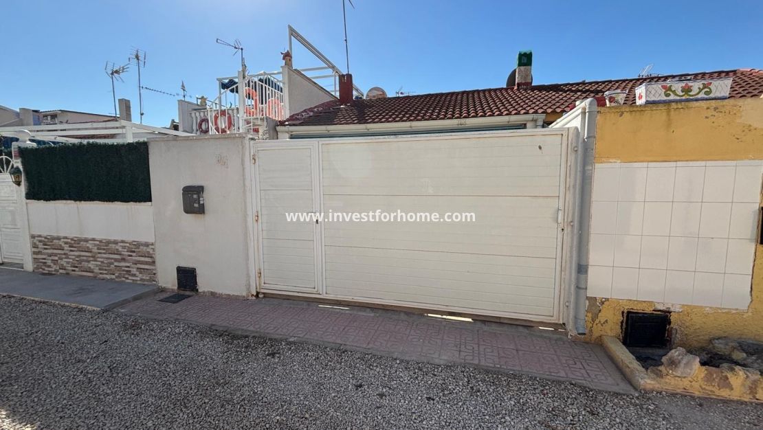 Försäljning - Bungalow - Torrevieja - La Siesta - El Salado - Torreta