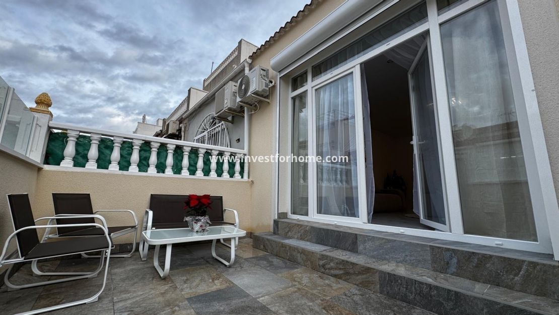 Försäljning - Bungalow - Torrevieja - La Siesta - El Salado - Torreta