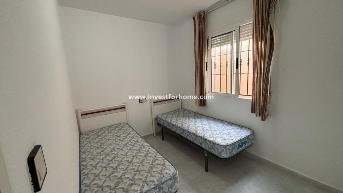 Försäljning - Bungalow - Torrevieja - La Siesta - El Salado - Torreta