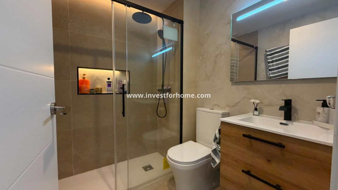 Försäljning - Bungalow - Torrevieja - La Veleta