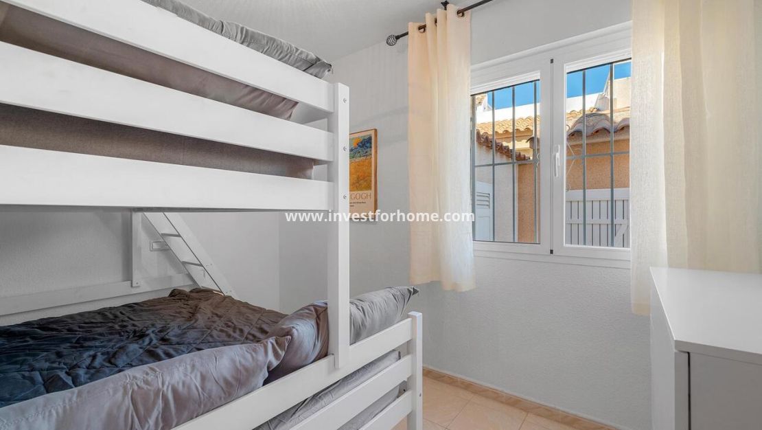 Försäljning - Bungalow - Torrevieja - Los Balcones