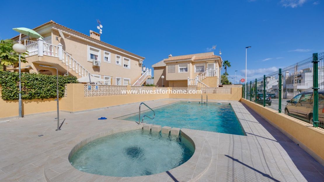Försäljning - Bungalow - Torrevieja - Nueva Torrevieja - Aguas Nuevas