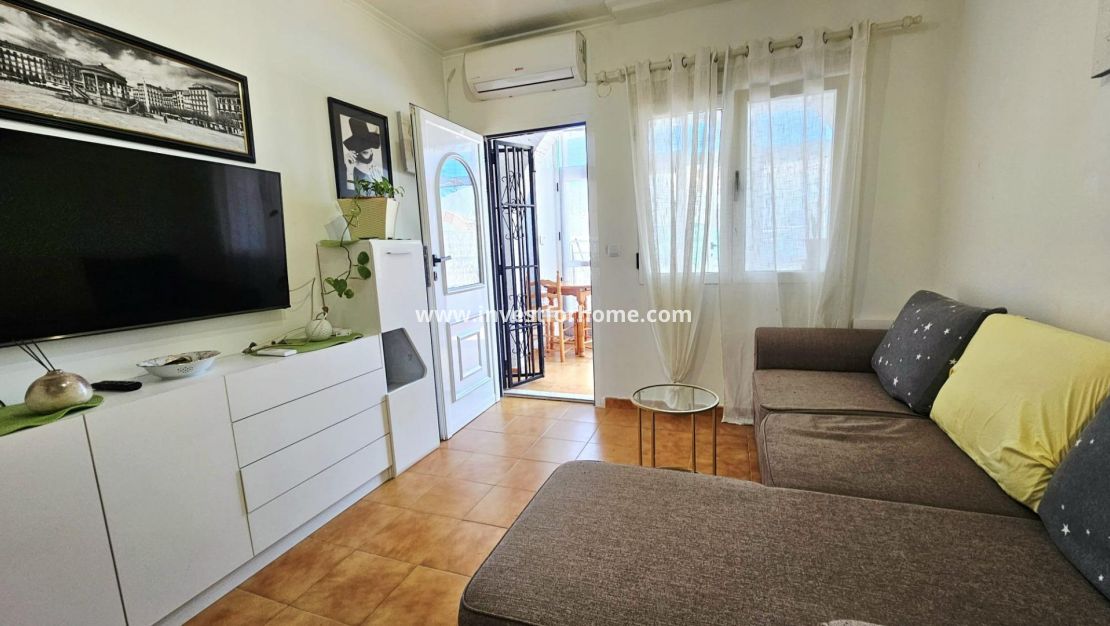 Försäljning - Bungalow - Torrevieja - Nueva Torrevieja - Aguas Nuevas