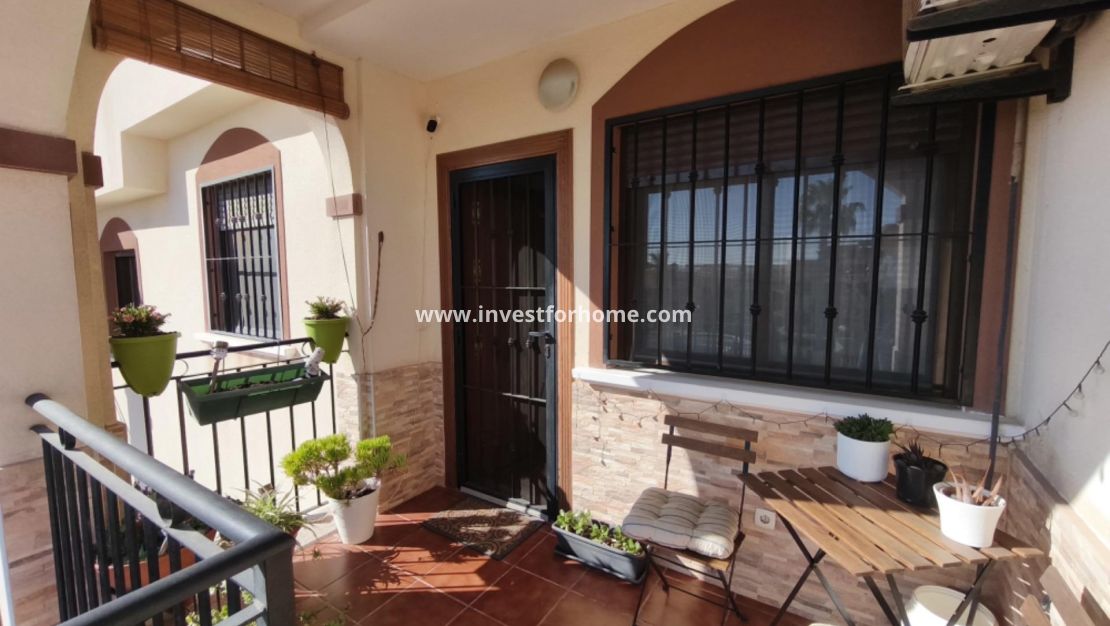Försäljning - Bungalow - Torrevieja - Parque Acuático - Sector 25