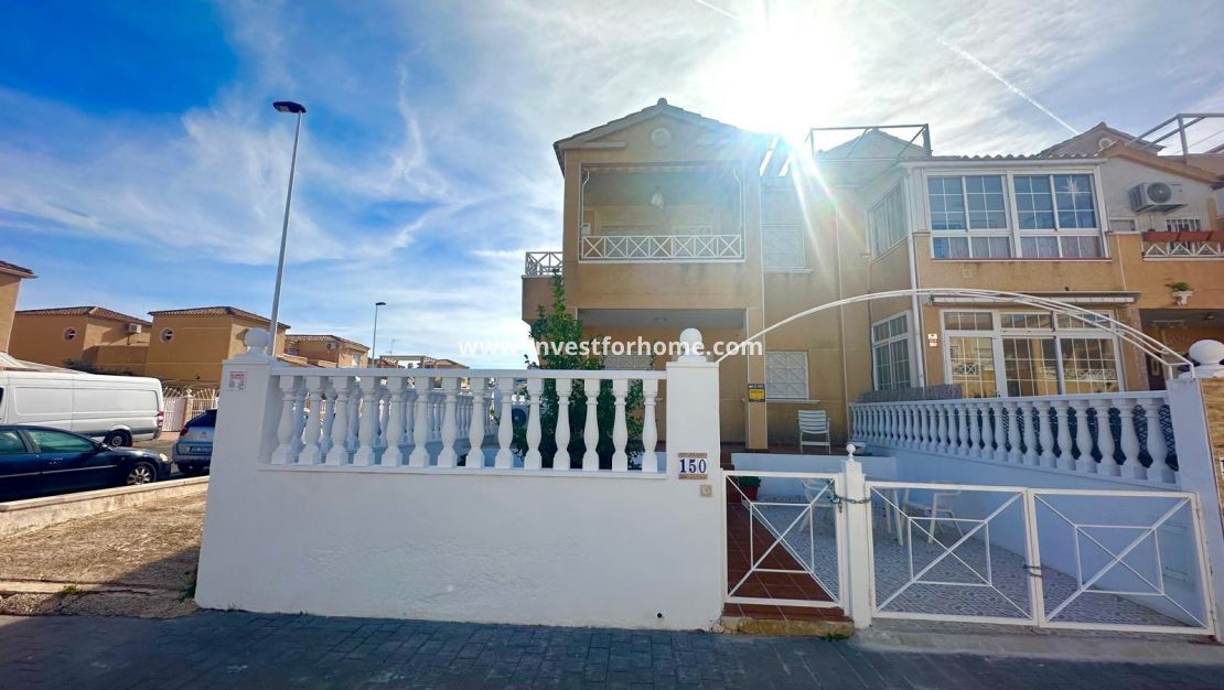 Försäljning - Bungalow - Torrevieja - Playa de los Locos