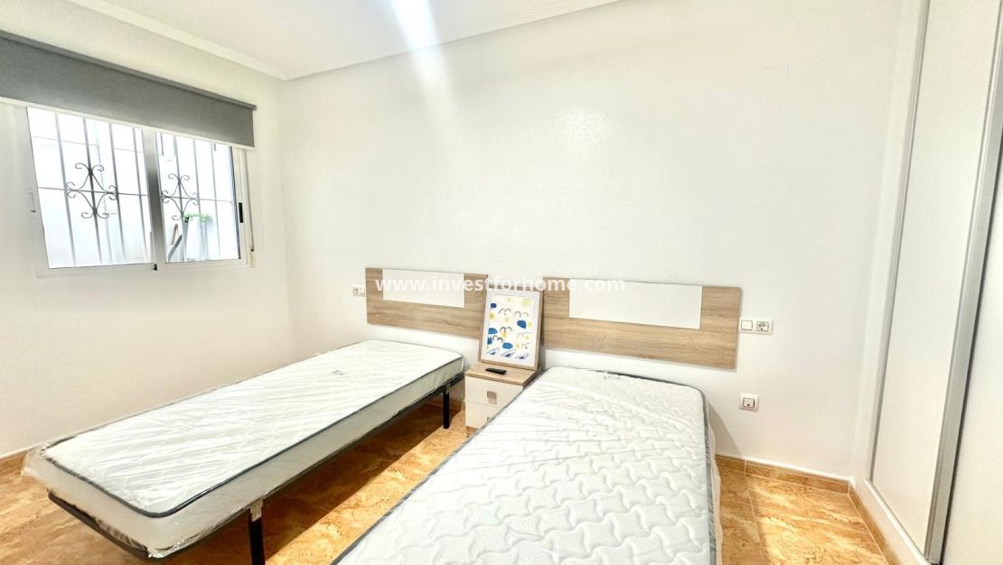 Försäljning - Bungalow - Torrevieja - Playa de los Locos