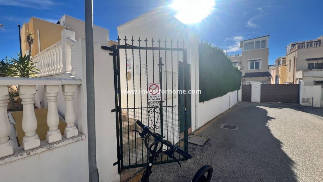 Försäljning - Hus - Orihuela Costa - Los Almendros-la Florida