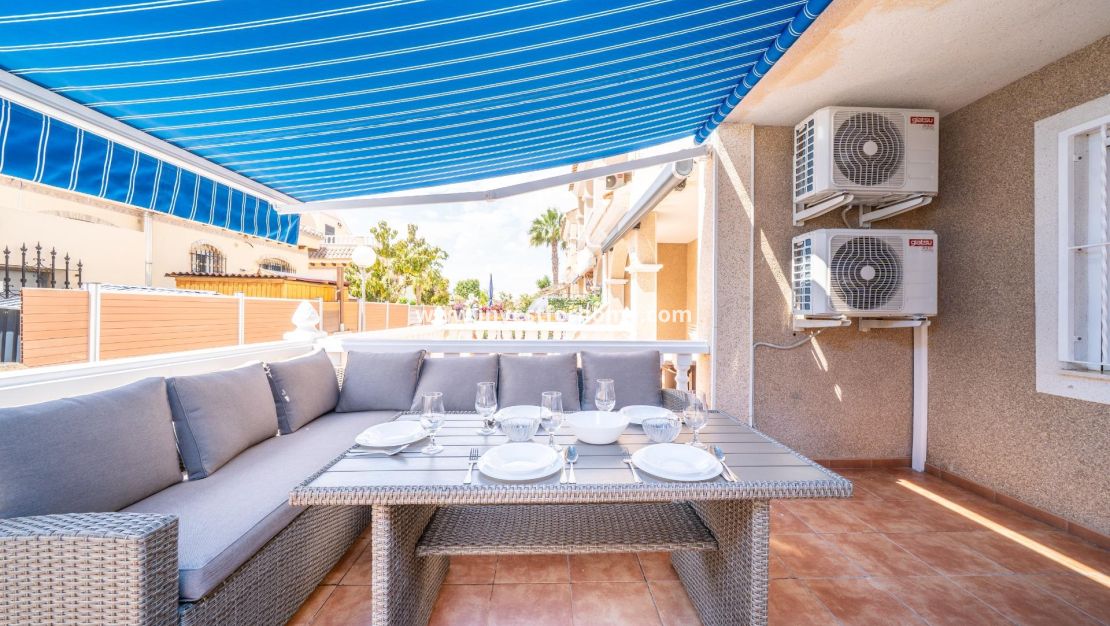 Försäljning - Hus - Orihuela Costa - Los Almendros-la Florida