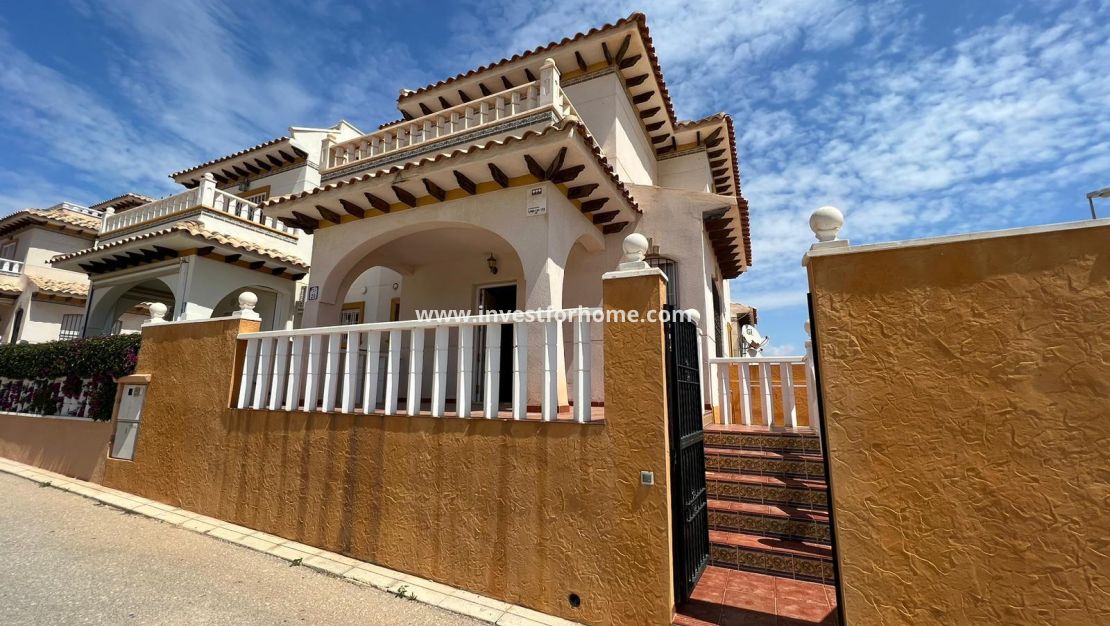 Försäljning - Hus - Orihuela Costa - Montezenia