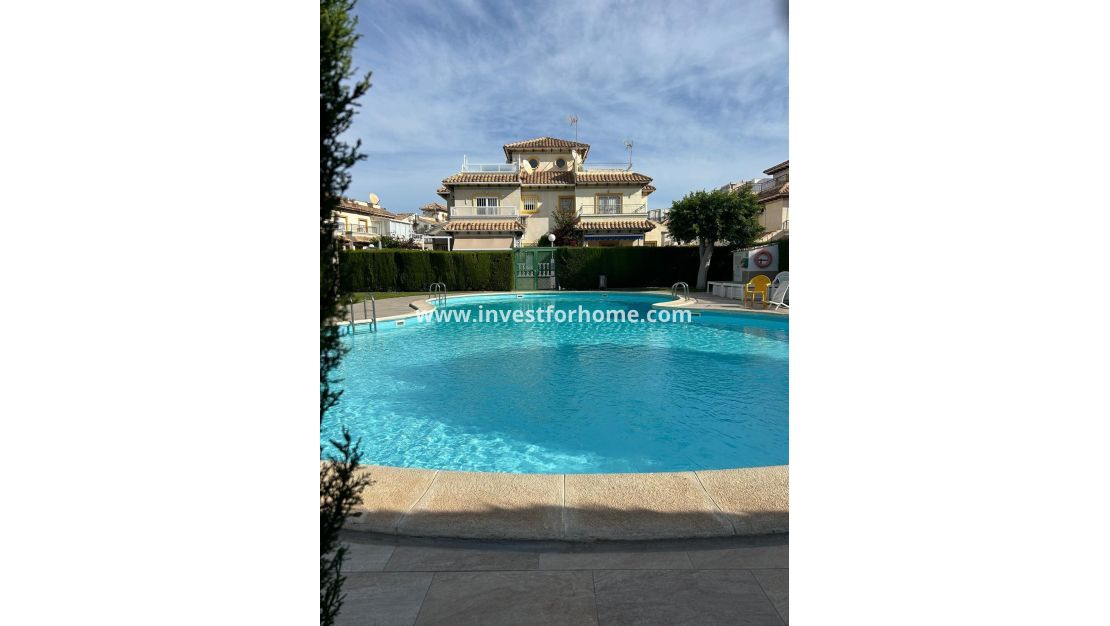 Försäljning - Hus - Orihuela Costa - Punta Prima