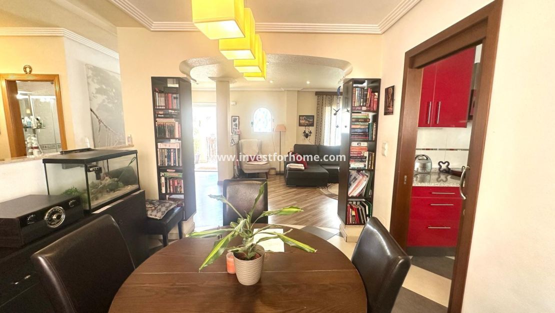 Försäljning - Hus - Orihuela Costa - Urbanización Perla Del Mar