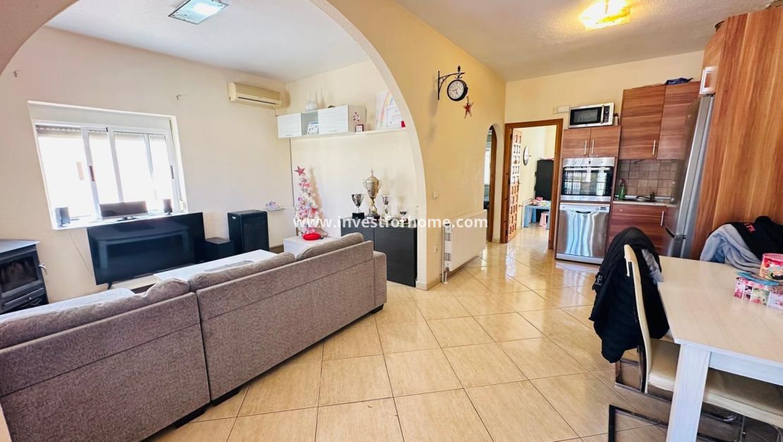 Försäljning - Hus - Orihuela Costa - Urbanización Perla Del Mar