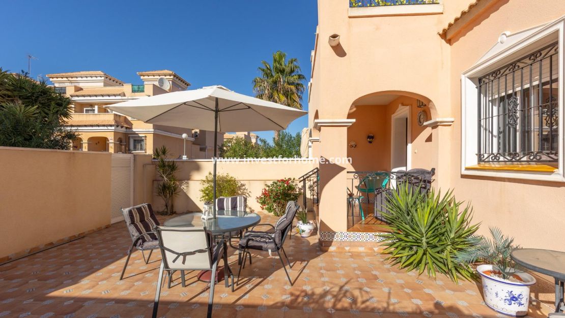 Försäljning - Hus - Orihuela Costa - Villamartin Pau 8