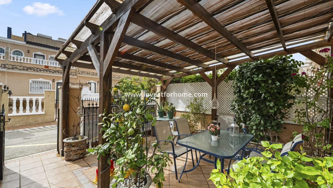 Försäljning - Hus - Orihuela Costa - Villamartín