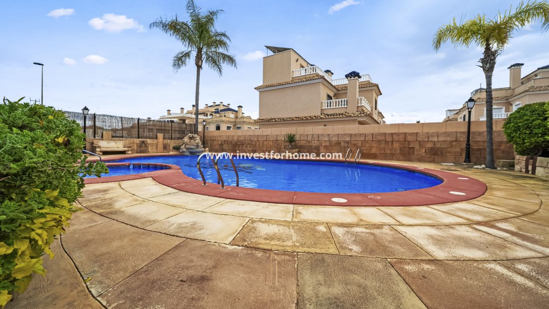 Försäljning - Hus - Orihuela Costa - Villamartín