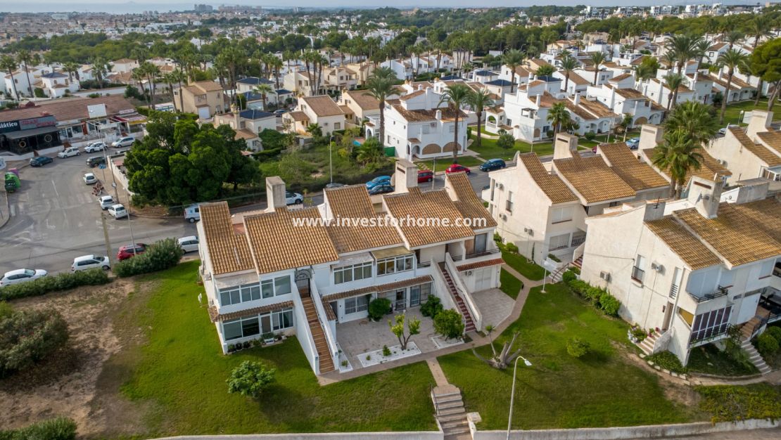 Försäljning - Hus - Orihuela Costa - Villamartín