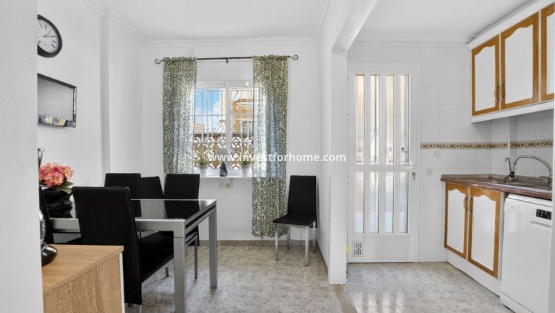 Försäljning - Hus - Torrevieja - aguas nuevas