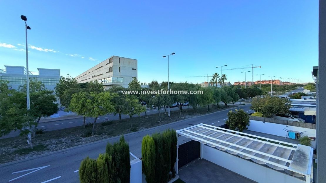 Försäljning - Hus - Torrevieja - aguas nuevas