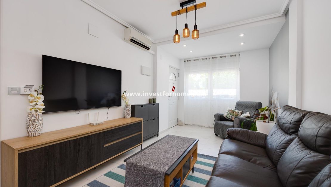 Försäljning - Hus - Torrevieja - aguas nuevas
