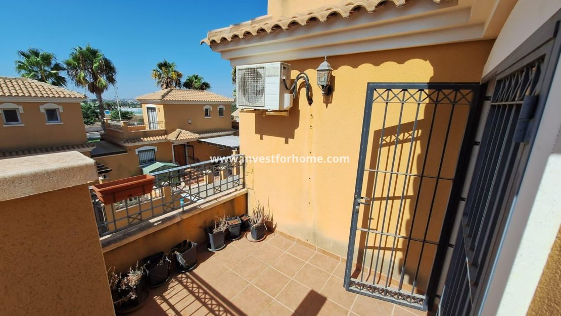 Försäljning - Hus - Torrevieja - aguas nuevas