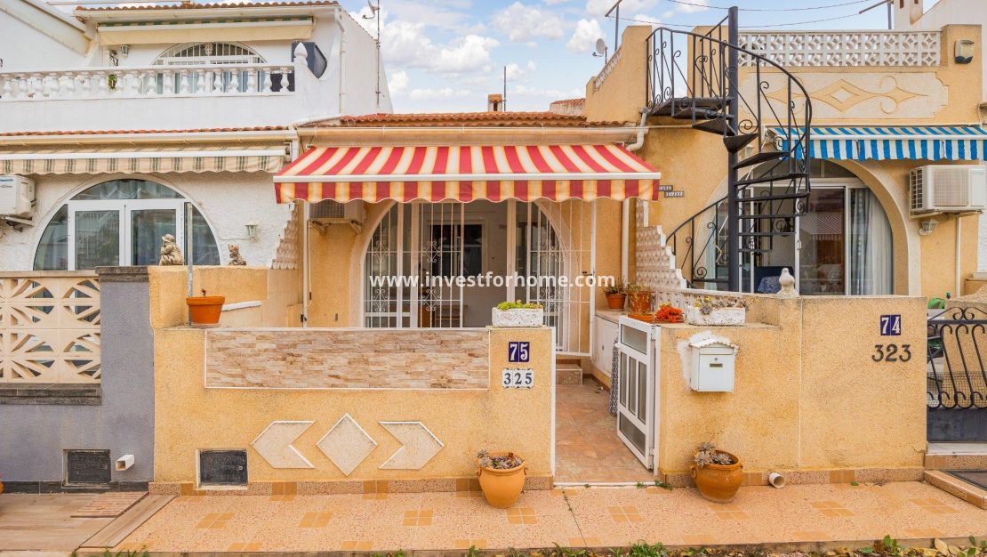 Försäljning - Hus - Torrevieja - La Siesta - El Salado - Torreta