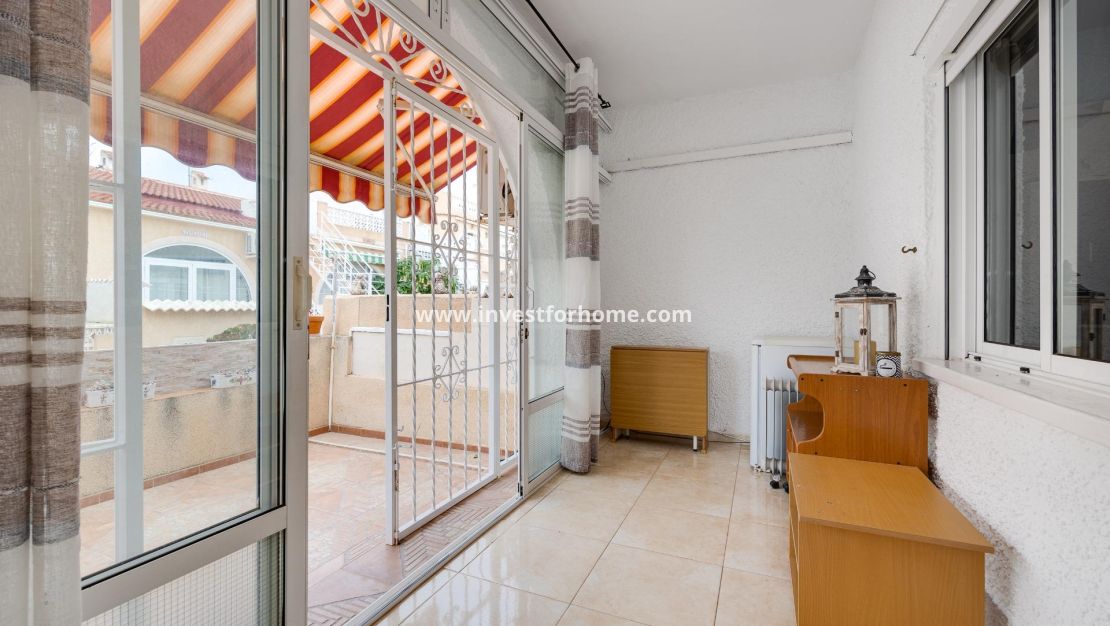 Försäljning - Hus - Torrevieja - La Siesta - El Salado - Torreta