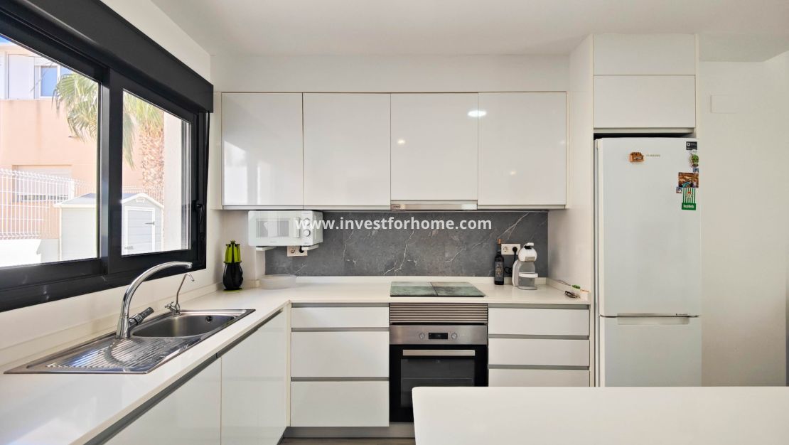 Försäljning - Lägenhet - Guardamar del Segura - Costa Blanca