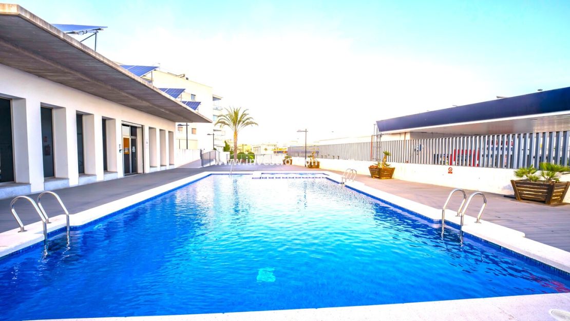 Försäljning - Lägenhet - Orihuela Costa - Altos de Mediterraneo