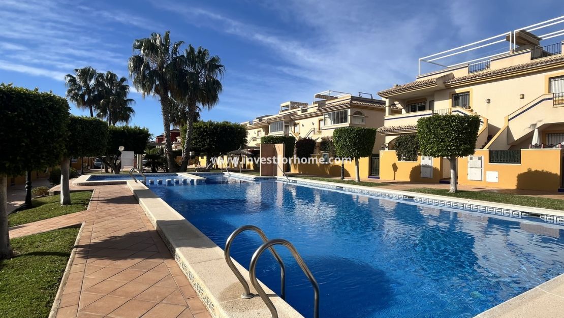 Försäljning - Lägenhet - Orihuela Costa - Costa Blanca