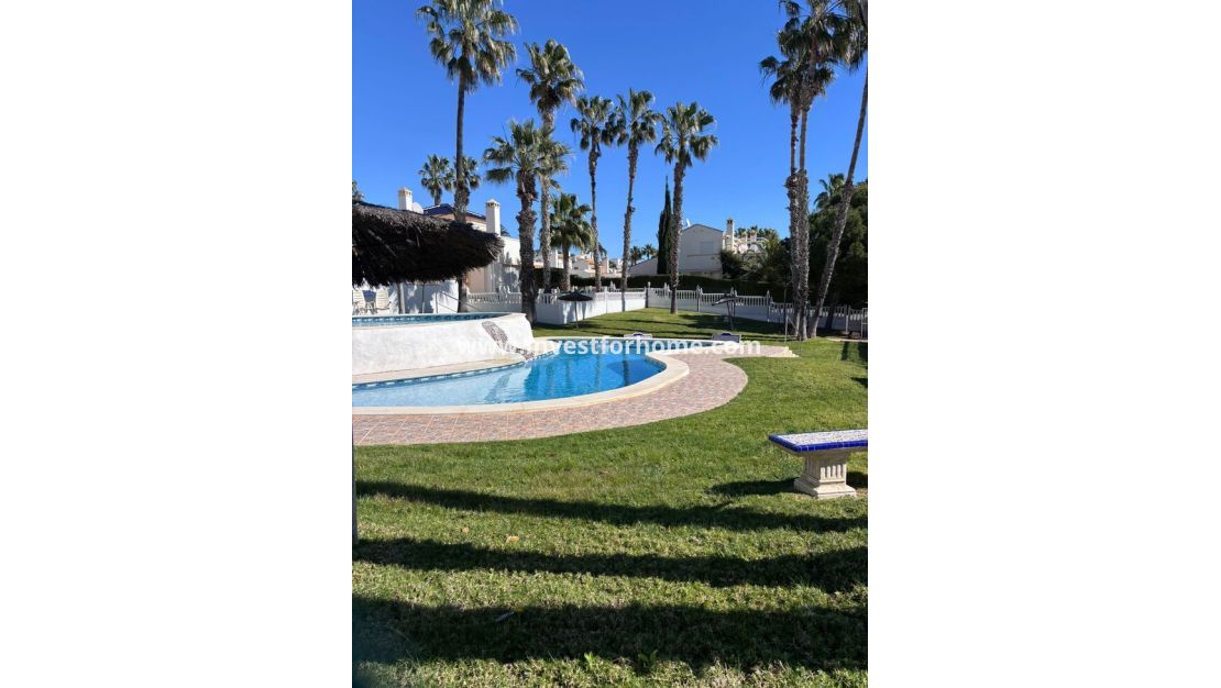 Försäljning - Lägenhet - Orihuela Costa - Costa Blanca