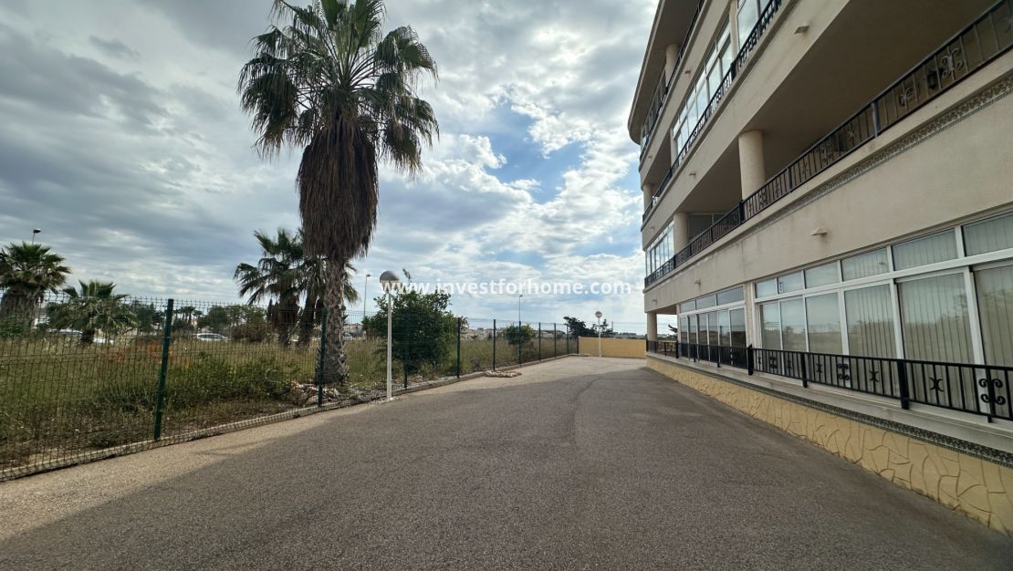 Försäljning - Lägenhet - Orihuela Costa - Costa Blanca