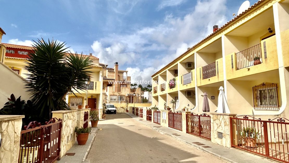 Försäljning - Lägenhet - Orihuela Costa - Costa Blanca