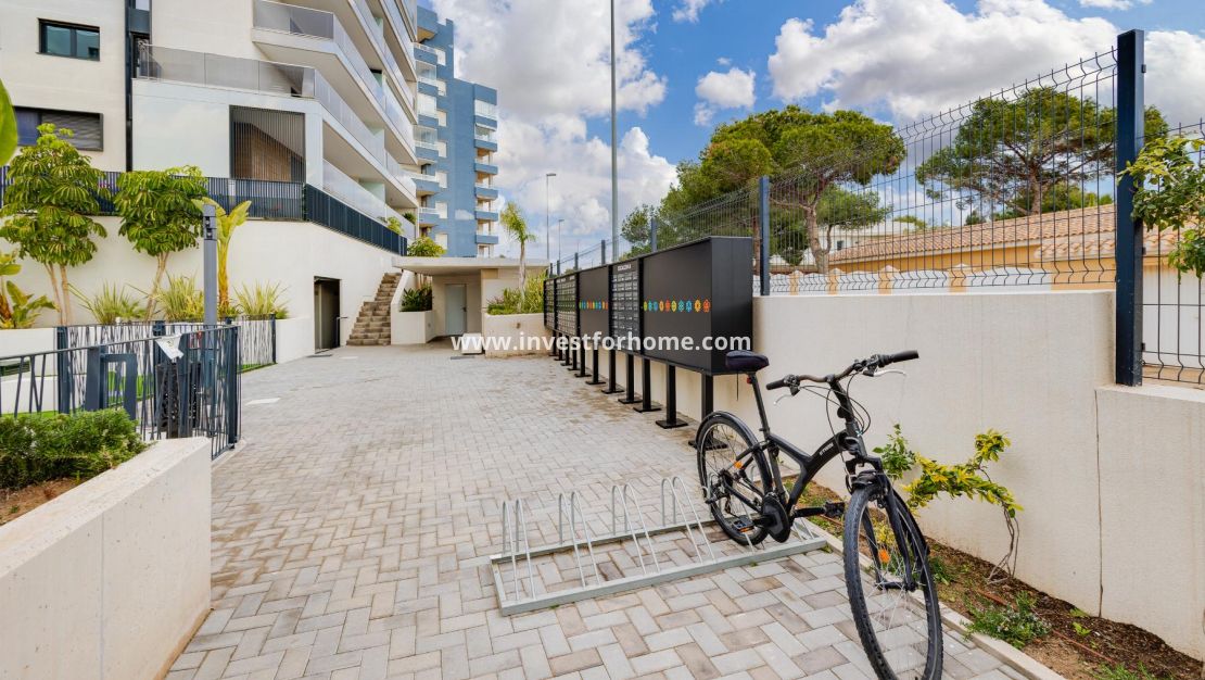 Försäljning - Lägenhet - Orihuela Costa - Dehesa De Campoamor