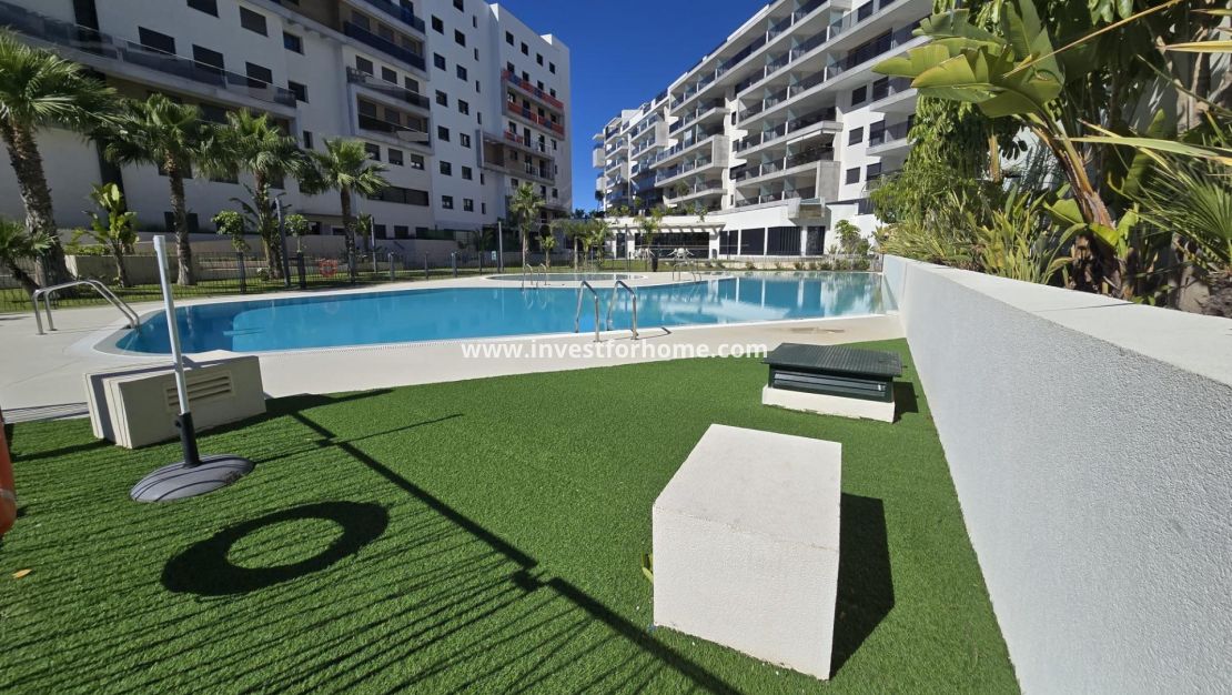 Försäljning - Lägenhet - Orihuela Costa - Dehesa De Campoamor