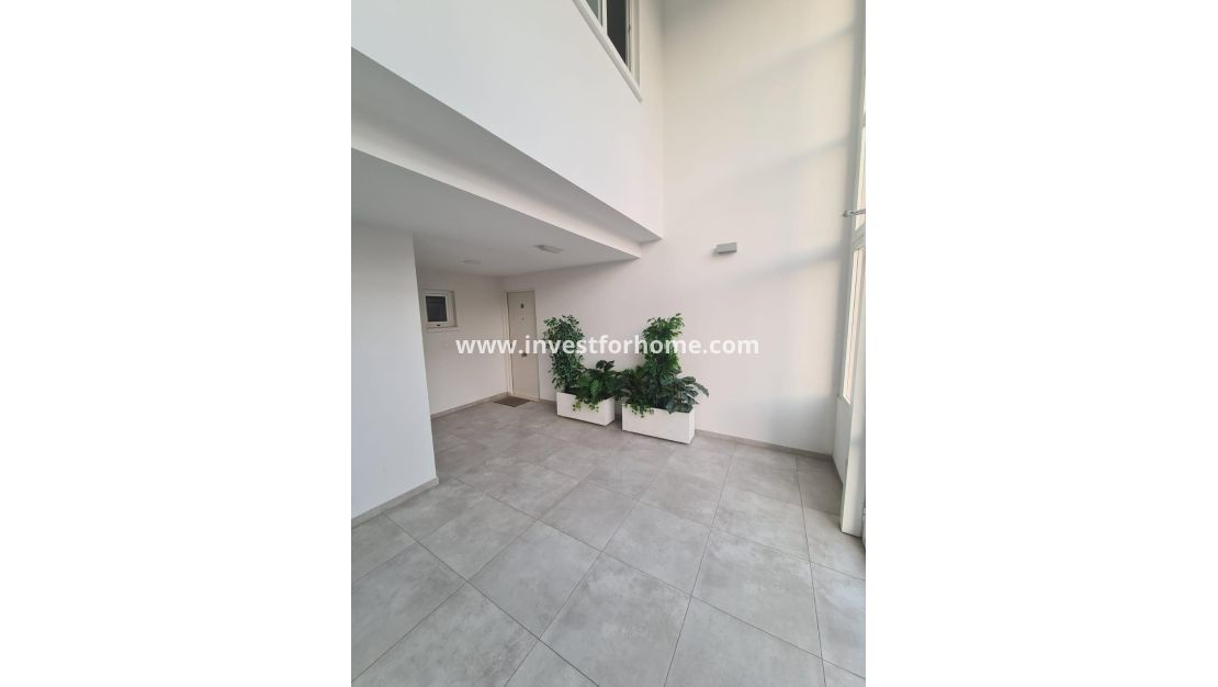 Försäljning - Lägenhet - Orihuela Costa - Dehesa De Campoamor