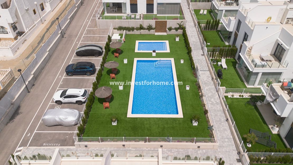 Försäljning - Lägenhet - Orihuela Costa - Entre Naranjos Vistabella Golf