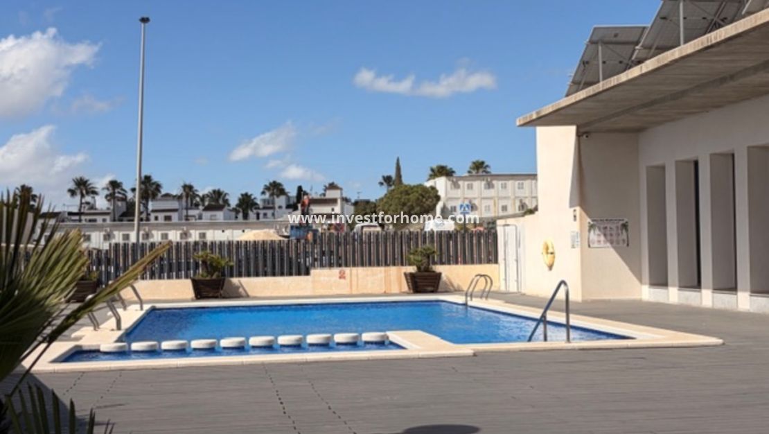 Försäljning - Lägenhet - Orihuela Costa - Inland