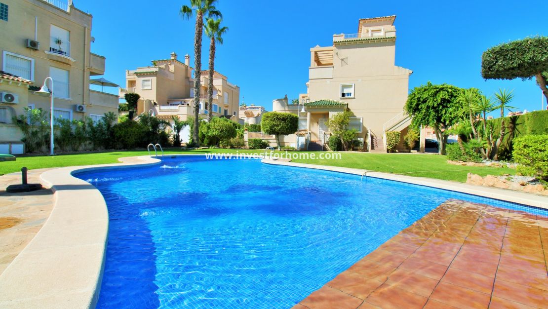 Försäljning - Lägenhet - Orihuela Costa - Pau 8
