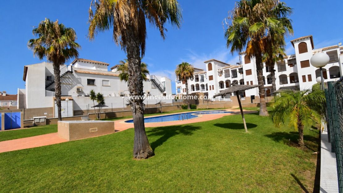 Försäljning - Lägenhet - Orihuela Costa - Punta Prima