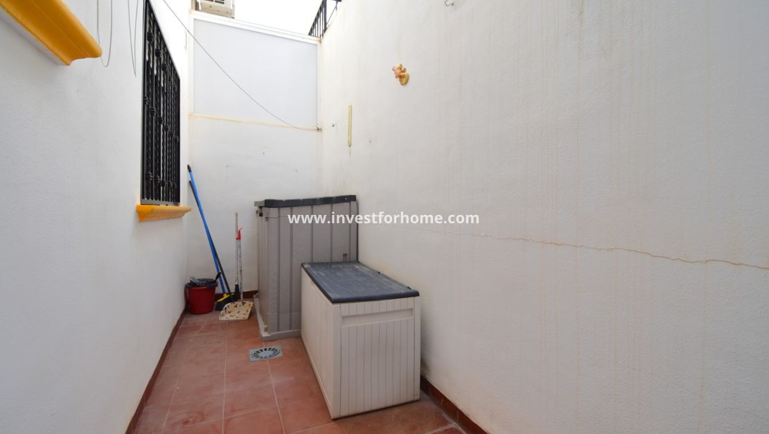 Försäljning - Lägenhet - Orihuela Costa - Punta Prima