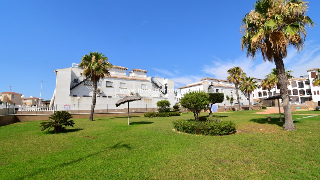 Försäljning - Lägenhet - Orihuela Costa - Punta Prima