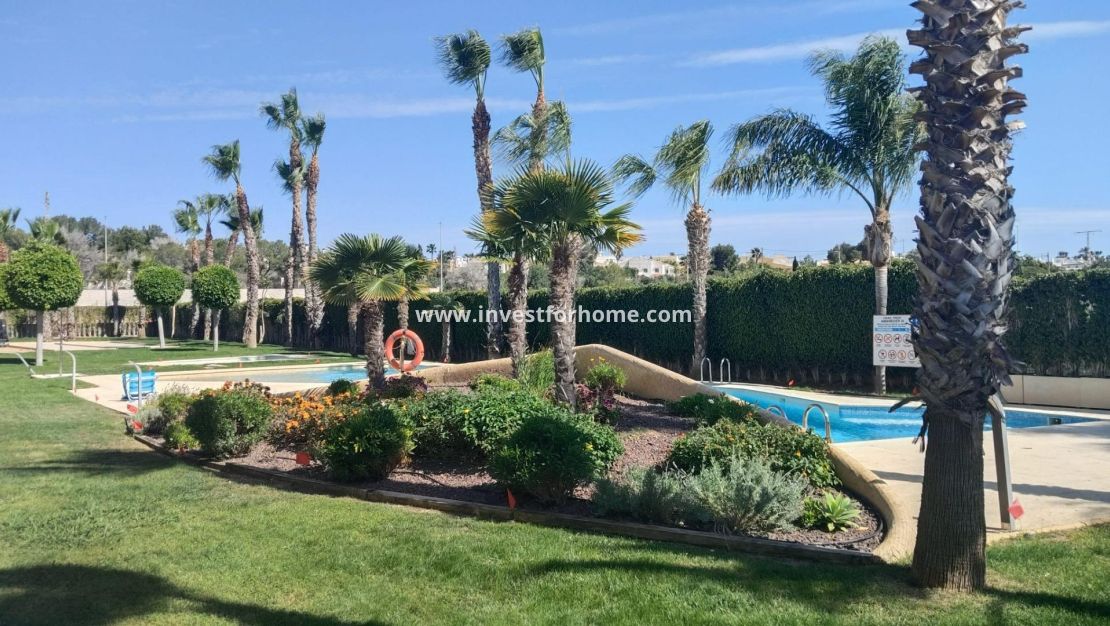 Försäljning - Lägenhet - Orihuela Costa - Villamartín