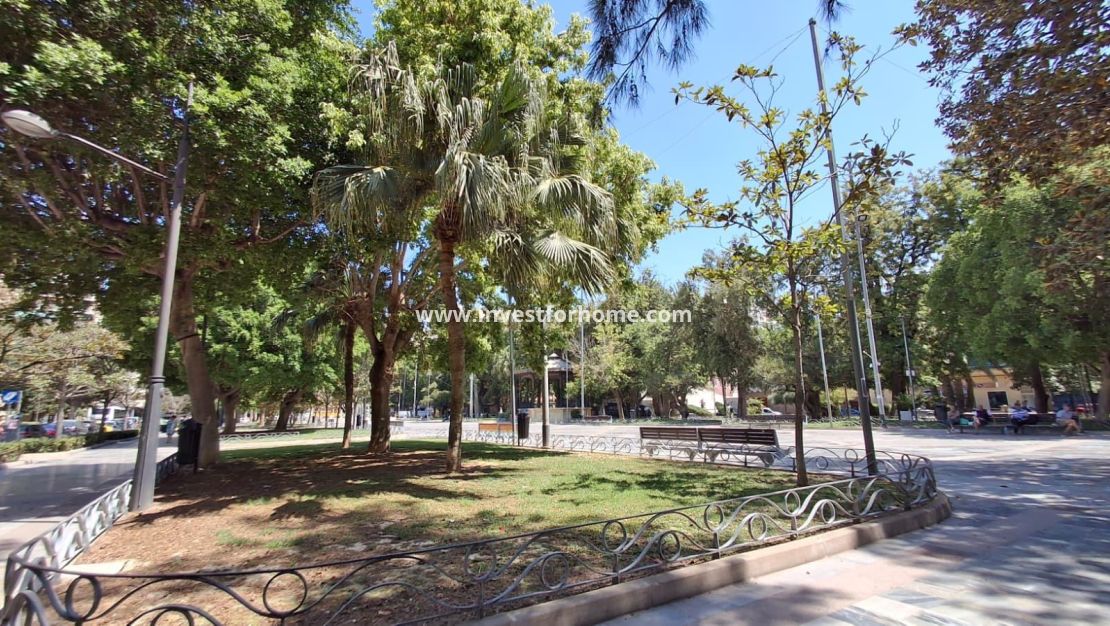 Försäljning - Lägenhet - Orihuela Costa - Zona Centro