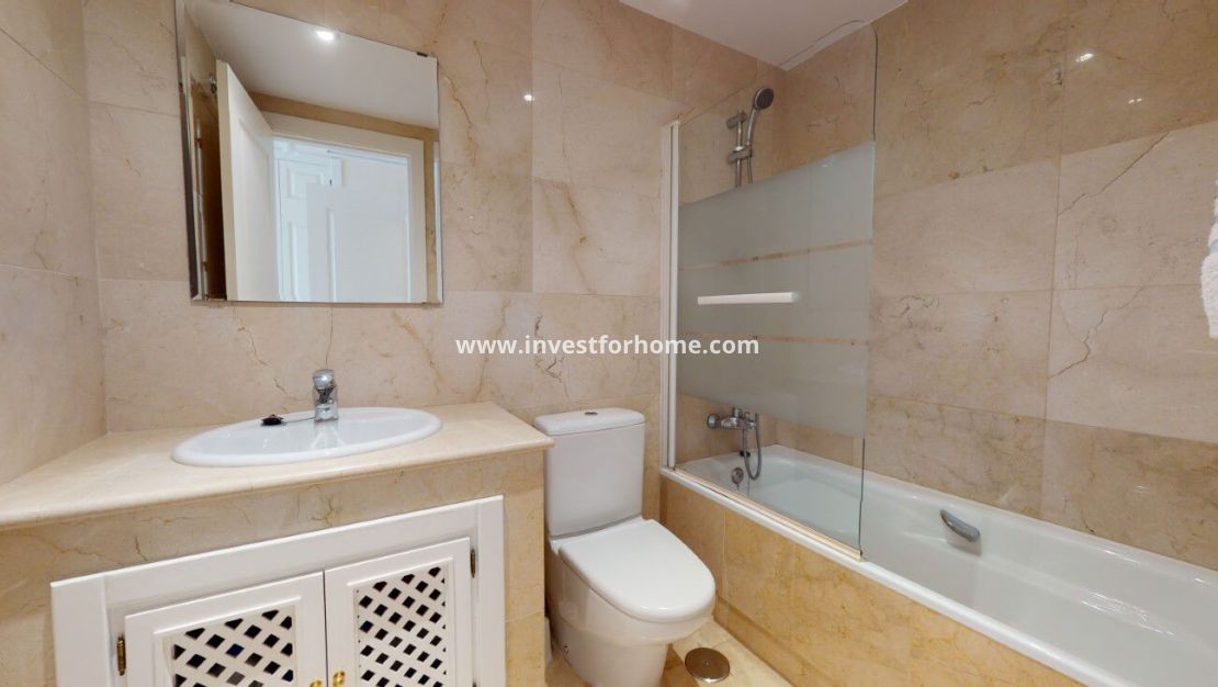 Försäljning - Lägenhet - Roda Golf Resort - Inland