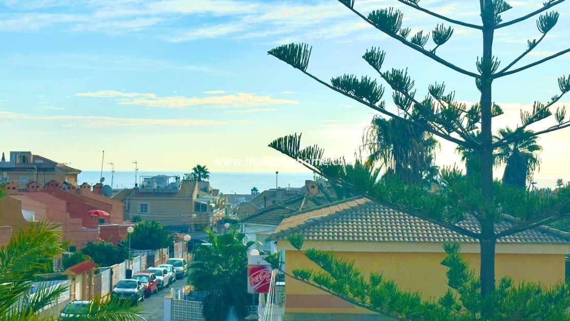 Försäljning - Lägenhet - Torrevieja - aguas nuevas