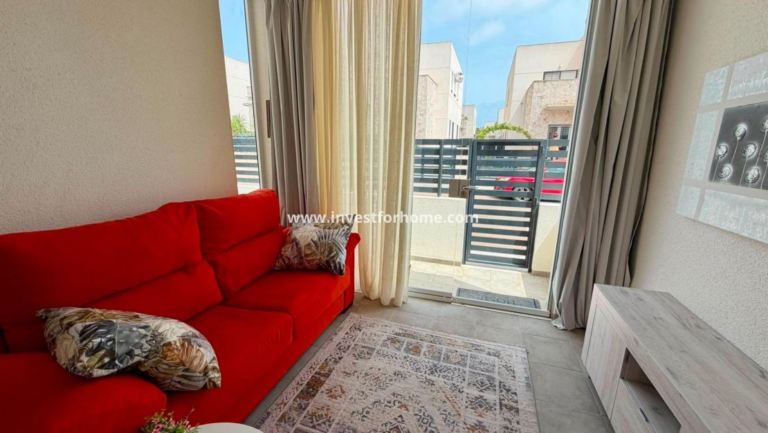Försäljning - Lägenhet - Torrevieja - aguas nuevas
