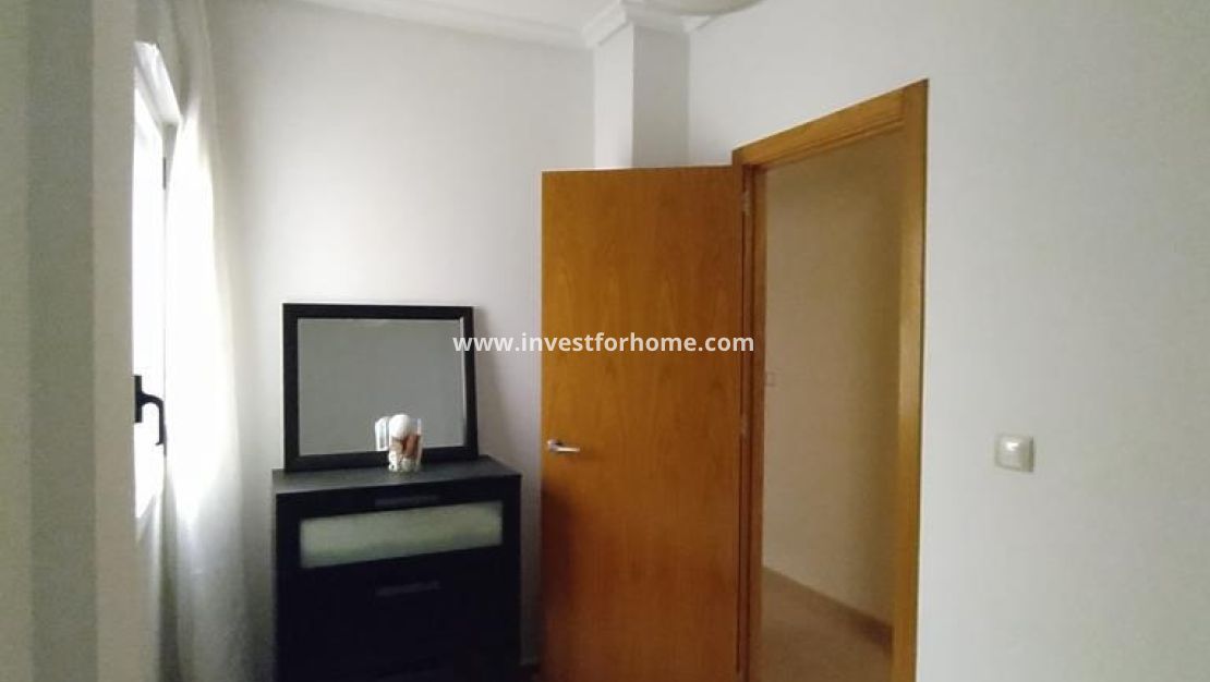 Försäljning - Lägenhet - Torrevieja - CENTRO CASCO URBANO